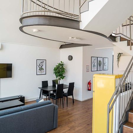 Appartement Fantastic Loft With Balcony à Berlin Extérieur photo